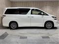 2012 Toyota Vellfire