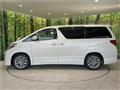 2013 Toyota Alphard