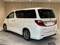 2013 Toyota Alphard