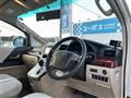 2009 Toyota Alphard