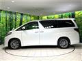 2013 Toyota Alphard