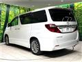 2013 Toyota Alphard