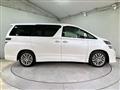 2012 Toyota Vellfire