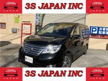 2015 Nissan Serena
