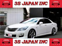 2009 Toyota Crown Hybrid