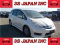 2012 Honda Fit shuttle