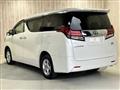 2015 Toyota Alphard Hybrid