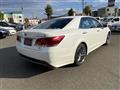 2015 Toyota Crown