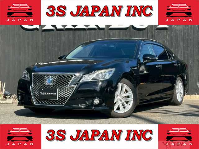 2013 Toyota Crown