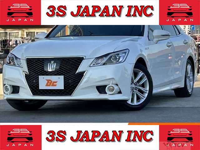 2013 Toyota Crown