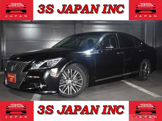 2013 Toyota Crown