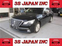 2013 Toyota Crown