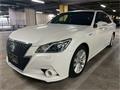 2014 Toyota Crown Hybrid