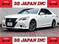 2013 Toyota Crown Hybrid