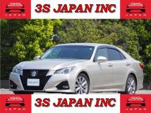 2015 Toyota Crown Hybrid