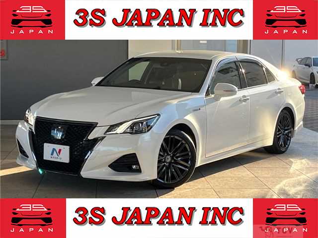 2018 Toyota Crown Hybrid