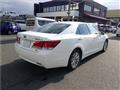 2015 Toyota Crown Hybrid