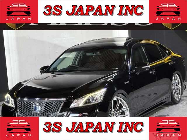 2013 Toyota Crown