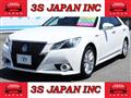 2013 Toyota Crown