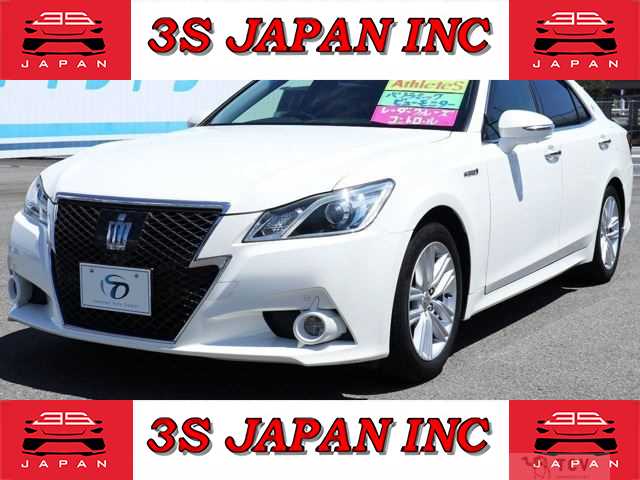2013 Toyota Crown