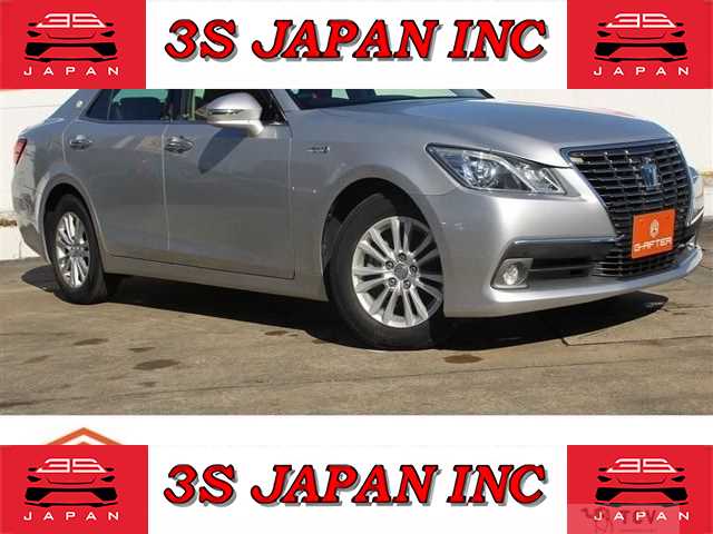 2013 Toyota Crown