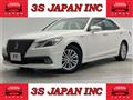 2013 Toyota Crown Hybrid