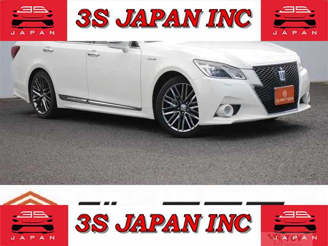 2013 Toyota Crown