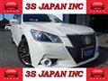 2013 Toyota Crown
