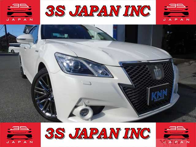 2013 Toyota Crown