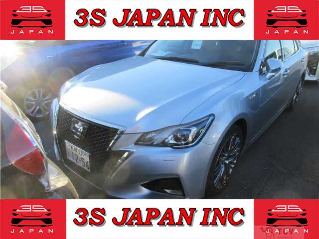 2016 Toyota Crown Hybrid