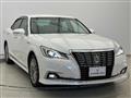 2017 Toyota Crown Hybrid