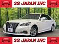 2016 Toyota Crown Hybrid