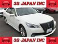 2014 Toyota Crown