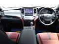 2013 Toyota Crown