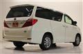 2013 Toyota Alphard Hybrid