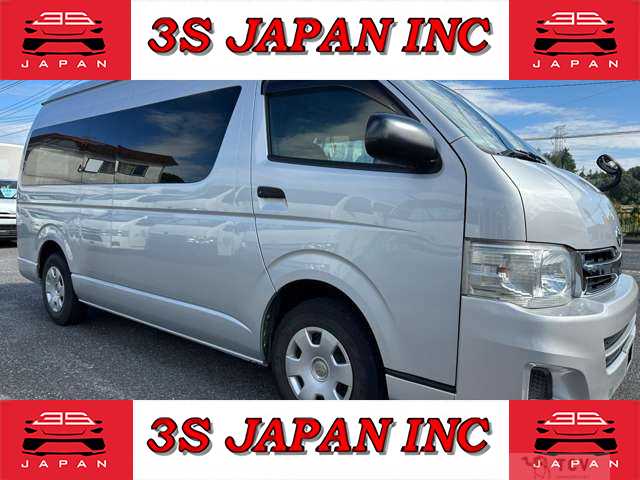 2012 Toyota Regiusace