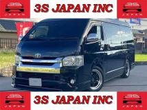 2009 Toyota Hiace Van