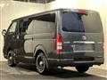 2005 Toyota Hiace