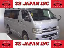 2010 Toyota Hiace Van