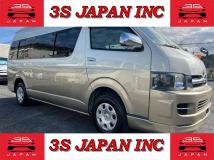 2005 Toyota Hiace