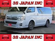 2013 Toyota Hiace