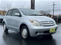 2004 Toyota IST