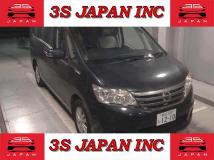 2012 Nissan Serena