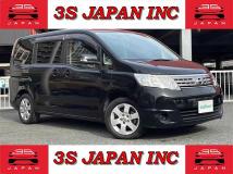 2008 Nissan Serena