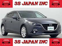 2015 Mazda Axela Sport