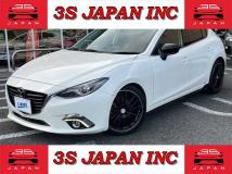 2015 Mazda Axela Sport