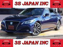 2018 Toyota Crown Hybrid