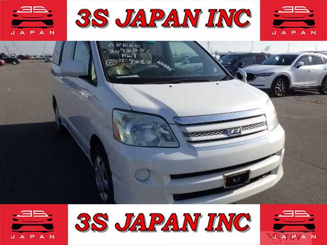 2007 Toyota Noah