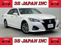 2015 Toyota Crown Hybrid