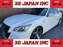 2013 Toyota Crown